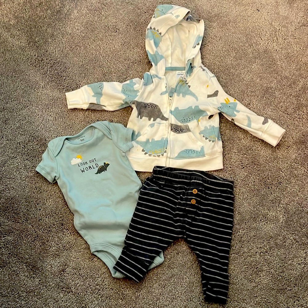 Carter’s Dinosaur Set